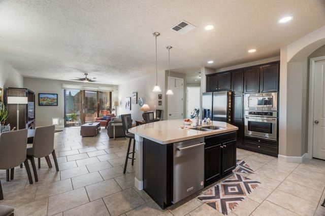 2635 Vista Manzano Loop NE, Rio Rancho, NM 87144