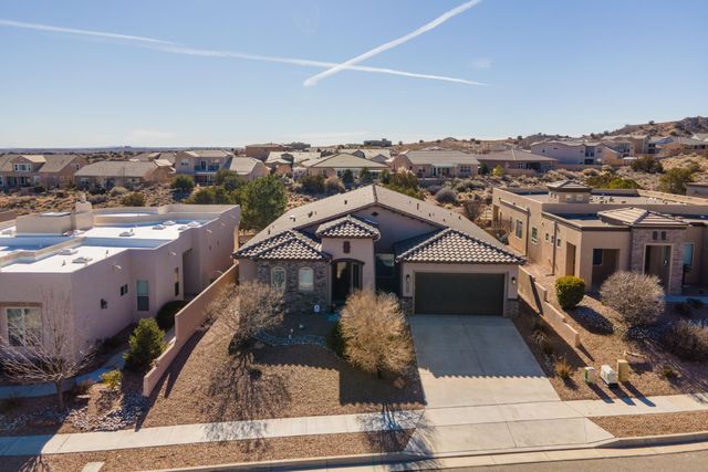 2635 Vista Manzano Loop NE, Rio Rancho, NM 87144