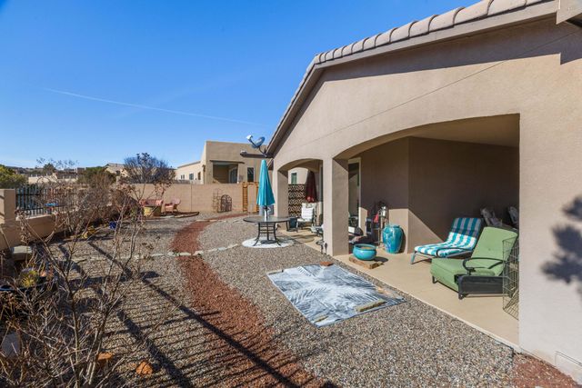 2635 Vista Manzano Loop NE, Rio Rancho, NM 87144