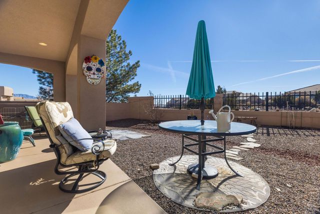 2635 Vista Manzano Loop NE, Rio Rancho, NM 87144