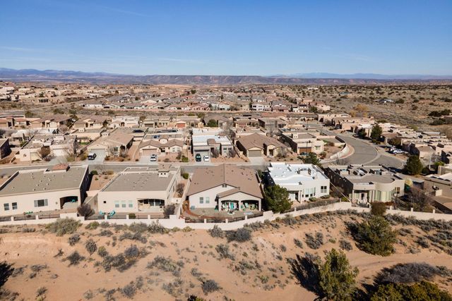2635 Vista Manzano Loop NE, Rio Rancho, NM 87144