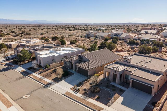 2635 Vista Manzano Loop NE, Rio Rancho, NM 87144