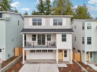 15 160th Place SE, Bothell, WA 98012