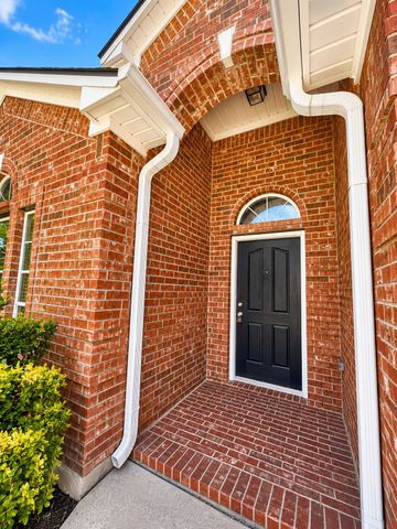 4024 Claymore Lane, Fort Worth, TX 76244