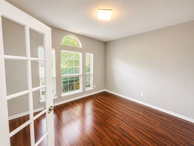 4024 Claymore Lane, Fort Worth, TX 76244