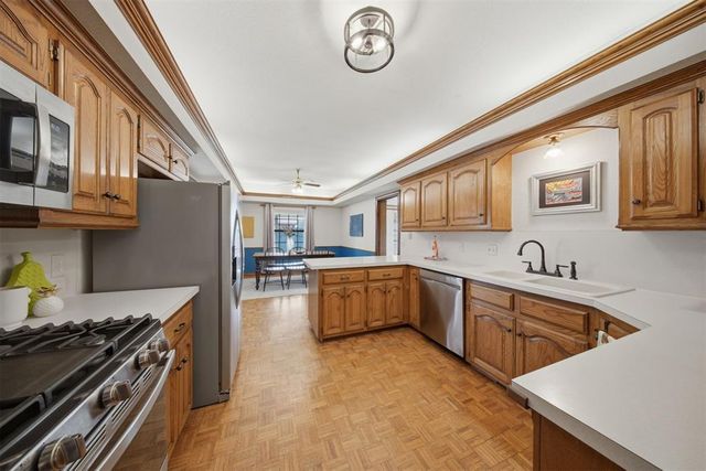 36 SW 69th Street, Oklahoma City, OK 73139