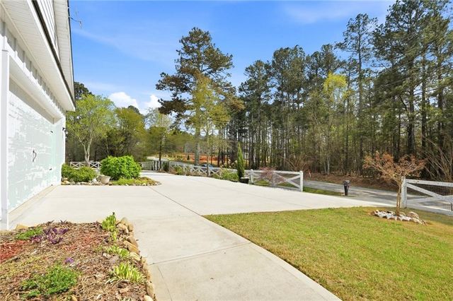 649 Tanners Bridge Road, Bethlehem, GA 30620