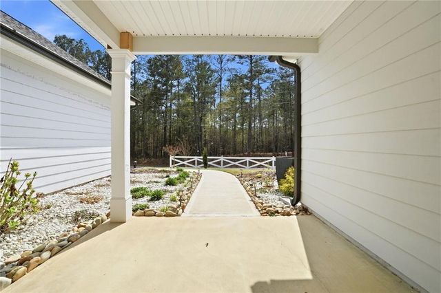 649 Tanners Bridge Road, Bethlehem, GA 30620