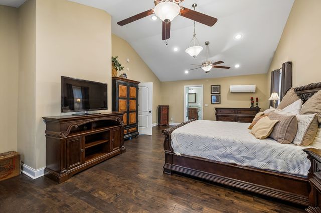 708 Glen Oaks Dr, Mount Juliet, TN 37122