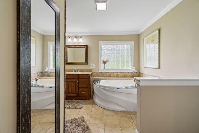 708 Glen Oaks Dr, Mount Juliet, TN 37122