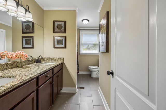 708 Glen Oaks Dr, Mount Juliet, TN 37122