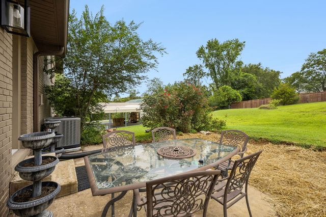 708 Glen Oaks Dr, Mount Juliet, TN 37122
