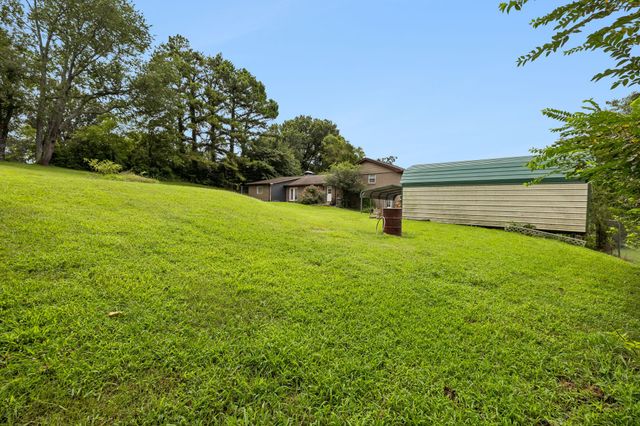 708 Glen Oaks Dr, Mount Juliet, TN 37122