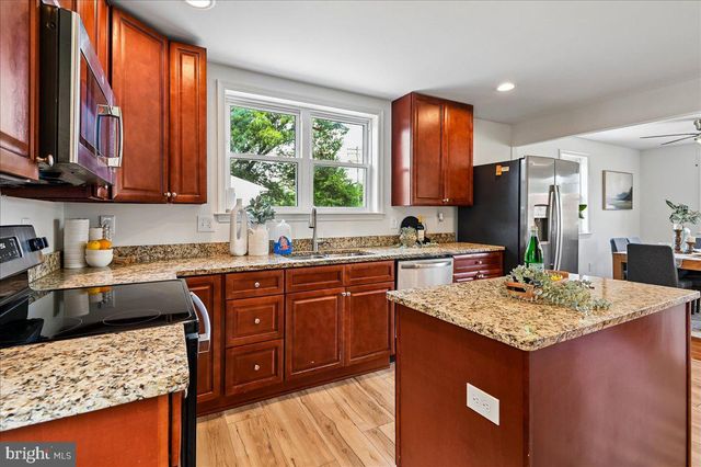 201 SCOTT AVE, Glen Burnie, MD 21060