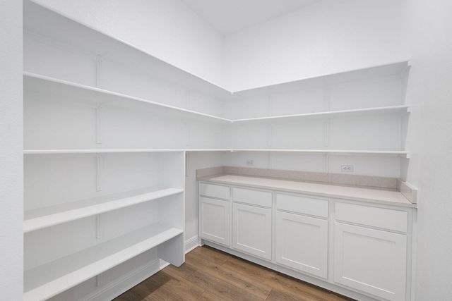 116 Uphill DR, Liberty Hill, TX 78642