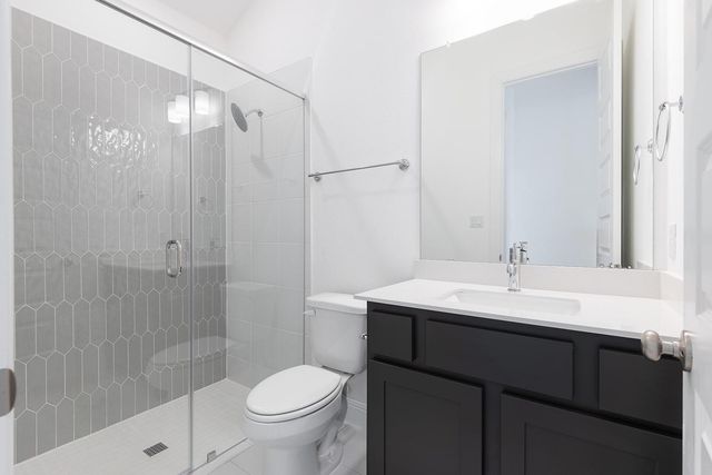 116 Uphill DR, Liberty Hill, TX 78642