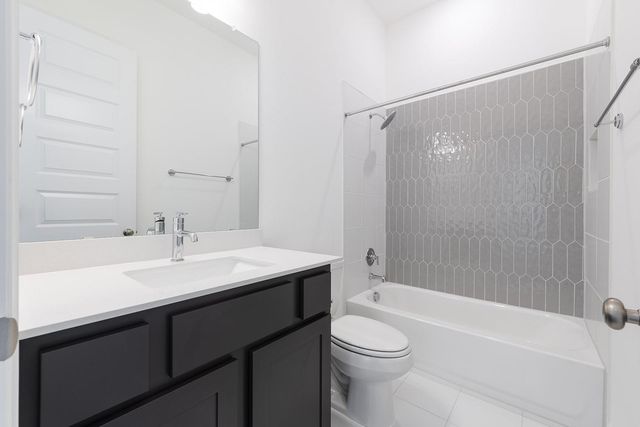 116 Uphill DR, Liberty Hill, TX 78642