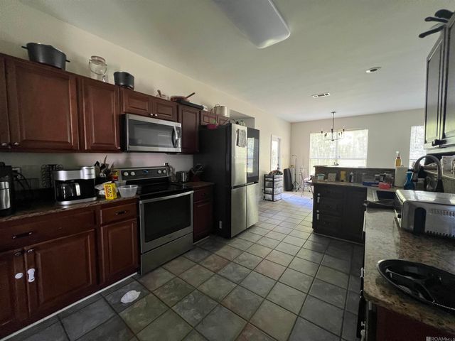 2107 Wellington Ln, Slidell, LA 70461