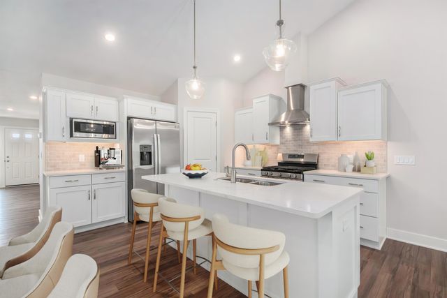 1725 Thyme Drive SW, Byron Center, MI 49315