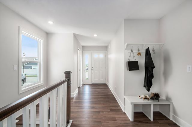 1725 Thyme Drive SW, Byron Center, MI 49315