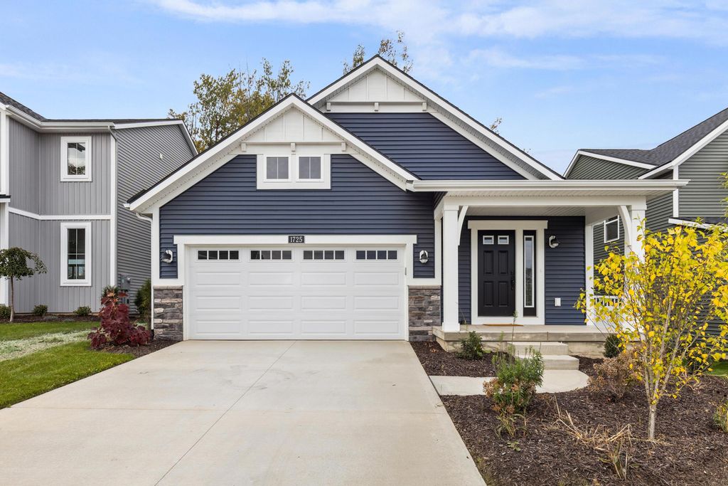 1725 Thyme Drive SW, Byron Center, MI 49315