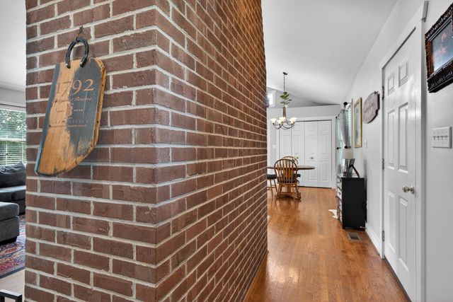 103 Hager Court, Wilmore, KY 40390
