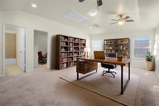 413 Longhorn Cavern RD, Leander, TX 78641