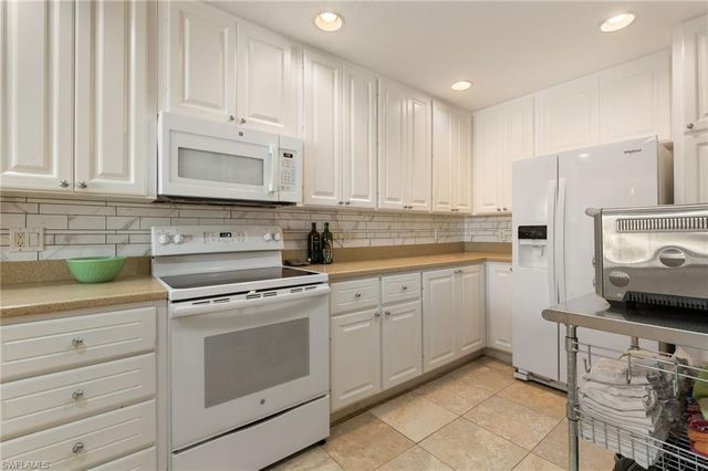 15594 Latitude DR, Bonita Springs, FL 34135