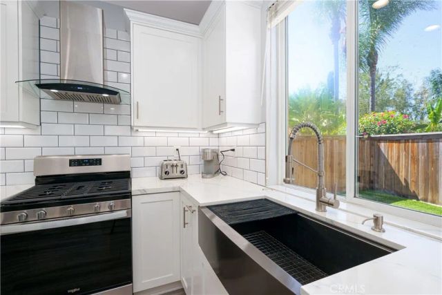 25 Iron Horse Trl, Ladera Ranch, CA 92694