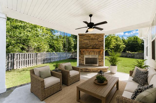 1033 Cooper Place Drive, North Augusta, SC 29860