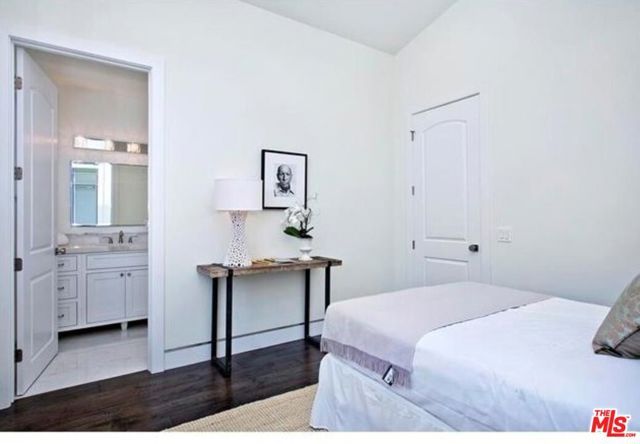 2931 Military Avenue, Los Angeles, CA 90064