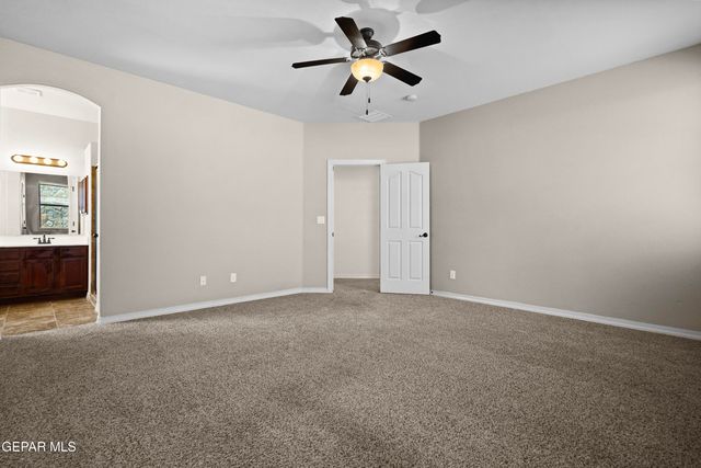 369 EMERALD ACRES Street, Horizon City, TX 79928