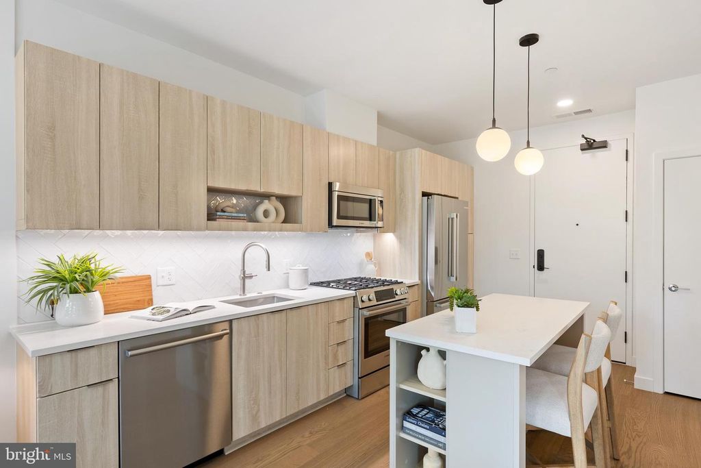 7175 12TH ST NW #405, Washington, DC 20011