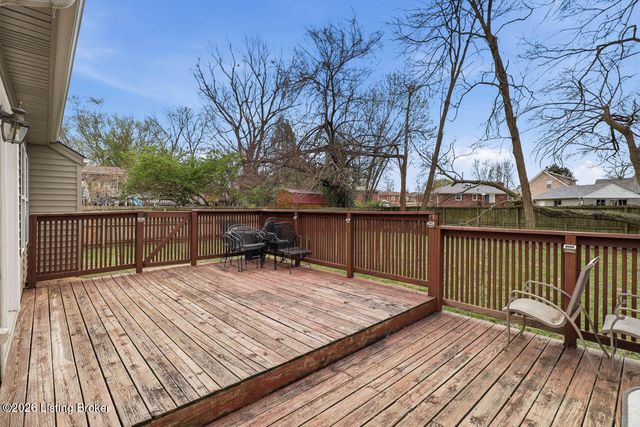 5610 Indian Rock Rd, Louisville, KY 40219