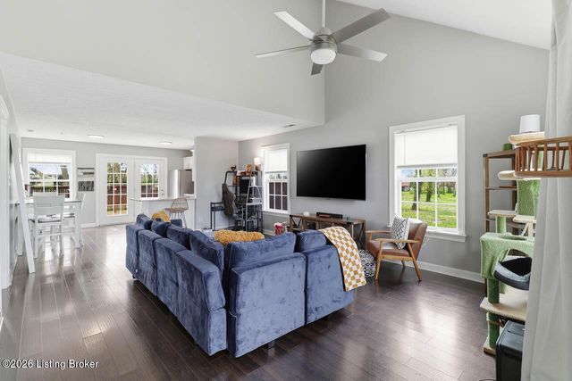 5610 Indian Rock Rd, Louisville, KY 40219