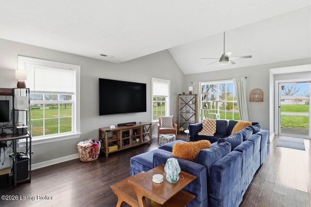 5610 Indian Rock Rd, Louisville, KY 40219