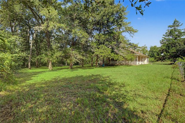 2340 & 2344 Fm 980 Rd, Huntsville, TX 77320
