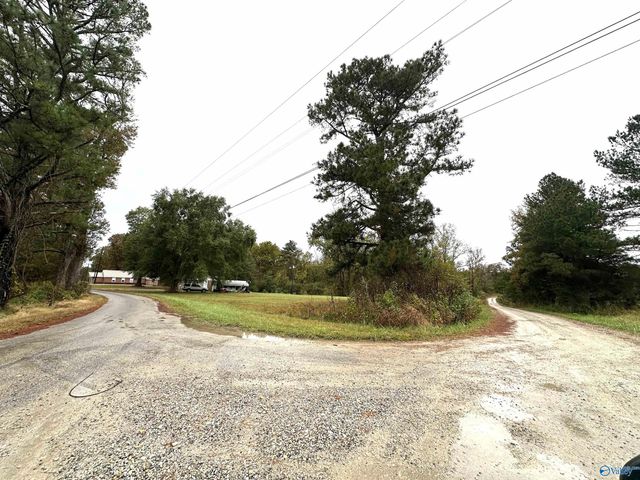 60 County Road 588, Town Creek, AL 35672