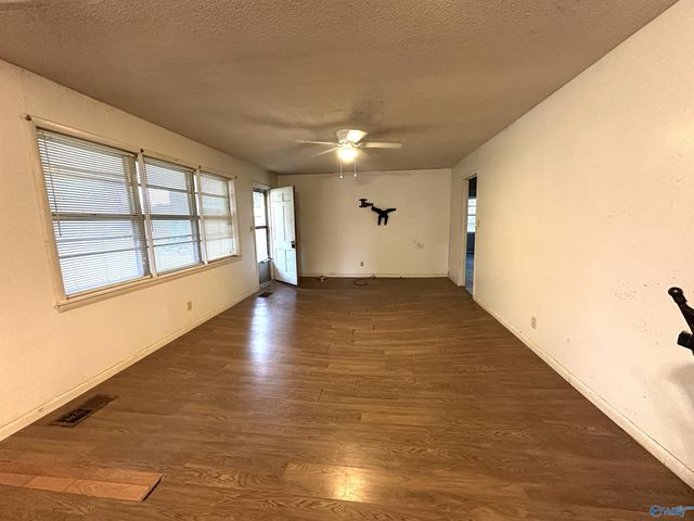 60 County Road 588, Town Creek, AL 35672