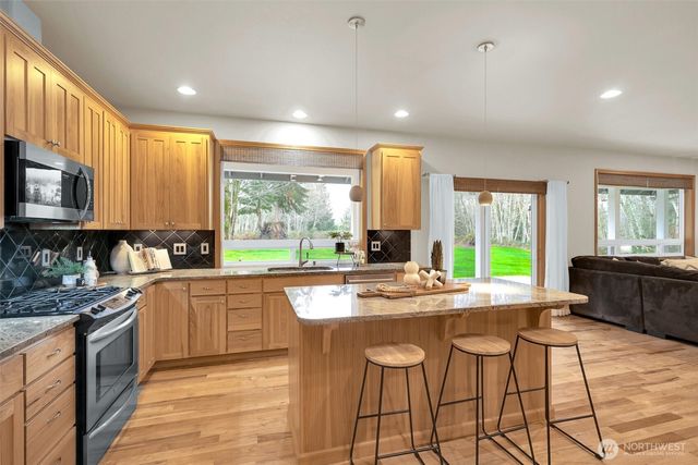 30824 Brooks Creek Road, Arlington, WA 98223