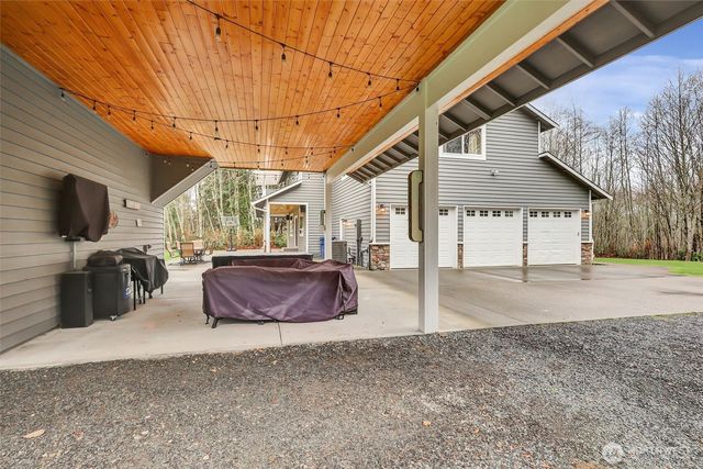30824 Brooks Creek Road, Arlington, WA 98223