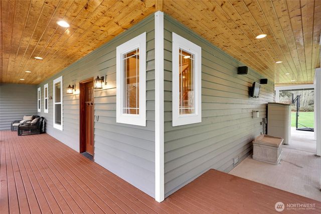 30824 Brooks Creek Road, Arlington, WA 98223