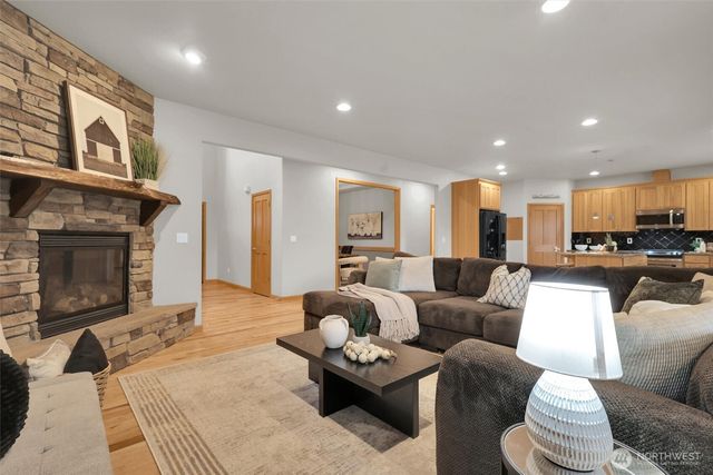 30824 Brooks Creek Road, Arlington, WA 98223