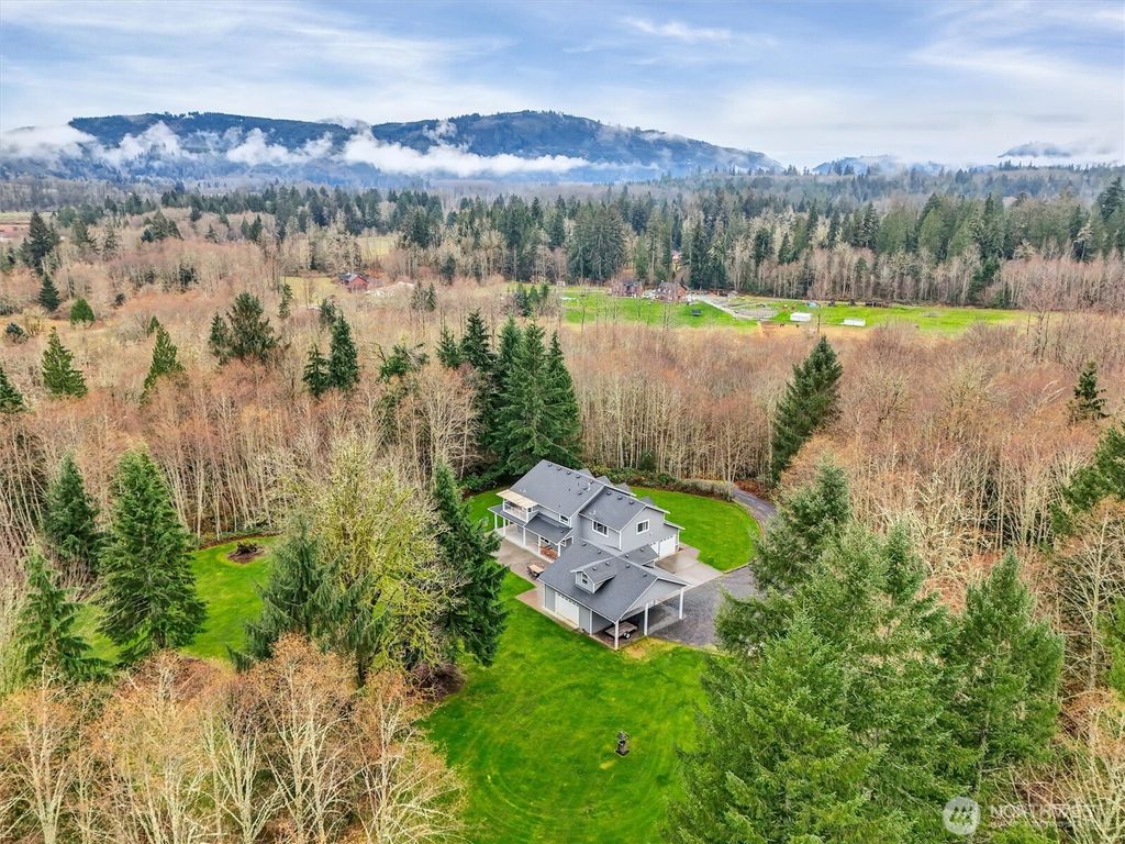 30824 Brooks Creek Road, Arlington, WA 98223
