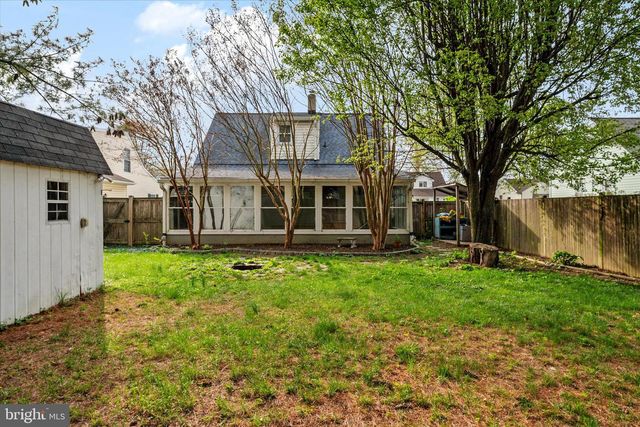 234 MEADOW RD, Pasadena, MD 21122