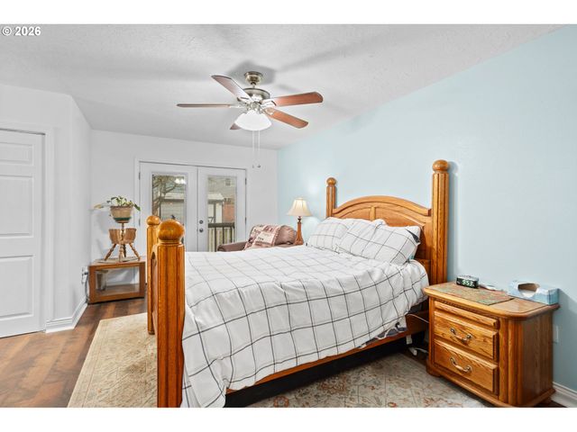 2846 Se 18TH Cir, Gresham, OR 97080