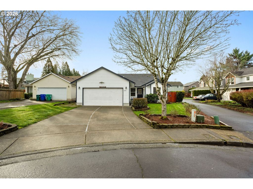 2846 Se 18TH Cir, Gresham, OR 97080