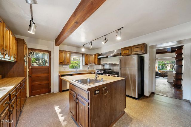 2025 La France Avenue, South Pasadena, CA 91030