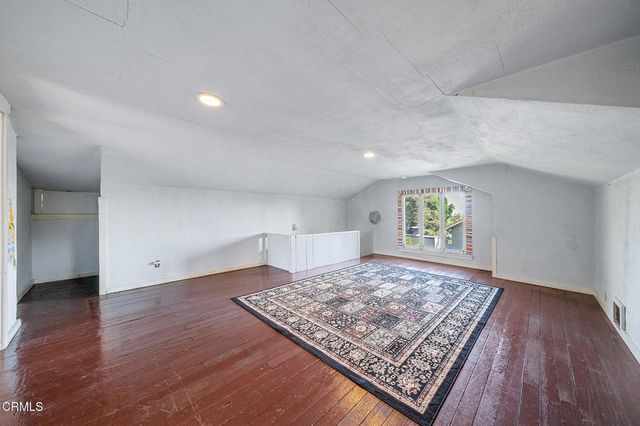 2025 La France Avenue, South Pasadena, CA 91030
