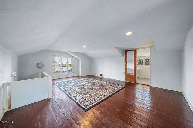 2025 La France Avenue, South Pasadena, CA 91030